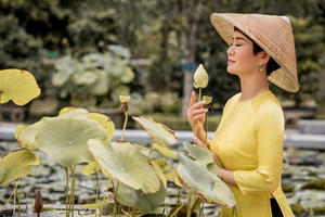 Nguyễn Hồng Vân - Giám đốc Công ty TNHH Tổng hợp Nguyên Khôi & cái Tâm trong kinh doanh 