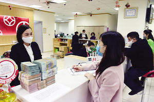 Lãi suất có dấu hiệu tăng, hàng loạt kênh đầu tư lao dốc 