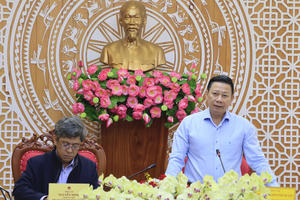 Khẩn trương tháo gỡ vướng mắc, bảo đảm thủ tục hành chính thân thiện nhất