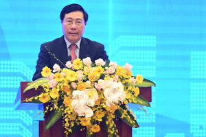 Phó Thủ tướng Thường trực Phạm Bình Minh: Hỗ trợ pháp lý cho doanh nghiệp phải thực chất, hiệu quả, bền vững