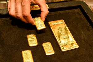 Liên tục 'bứt phá' tuần qua, chuyên gia tiếp tục lạc quan về giá vàng trong tuần tới