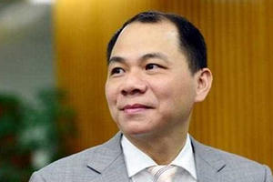 Đại gia tuần qua: Ông Phạm Nhật Vượng mở màn cuộc chiến với cá mập
