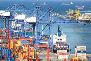 Khối doanh nghiệp FDI xuất siêu gần 29 tỷ USD trong 10 tháng