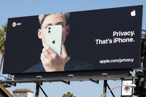 Tắt chia sẻ dữ liệu vẫn bị lấy thông tin, nhóm người dùng đâm đơn kiện Apple