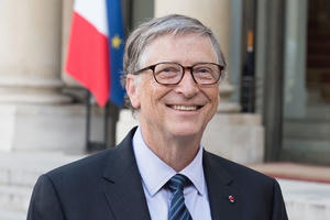 Từ chiếc bánh hamburger đến cách tiêu tiền của Bill Gates