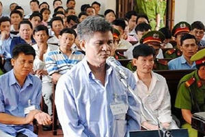 Những kẻ chủ mưu giấu mặt trong đêm 680 nông dân bị bắt