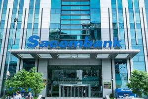 Cổ đông đòi chia cổ tức, lãnh đạo Sacombank trấn an: "Chúng tôi sẽ tiếp tục xin Ngân hàng Nhà nước"