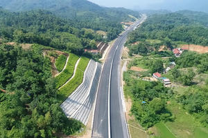 Đề xuất đầu tư 7 tuyến cao tốc với tổng vốn gần 65.000 tỷ đồng ở Đồng bằng sông Cửu Long 