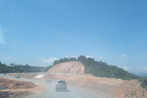 Thủ phủ điện gió Việt Nam: Khó tin 1 sào đất đồi hét giá 4 tỷ đồng