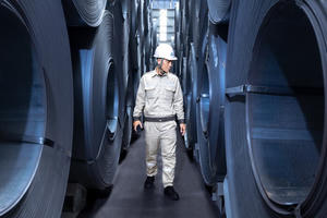 Hòa Phát (HPG) tiêu thụ 457.000 tấn thép trong tháng 4, thép xây dựng giảm, lượng bán thép cuộn HRC "hồi phục"