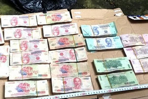 Nghi phạm dùng súng cướp ngân hàng ở Tiền Giang đã tử vong