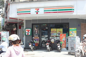 Cơm nấu sẵn, mỳ không đũa, bắp luộc nguội - Chiến lược "địa phương hóa" đồ ăn của 7-Eleven sẽ đi về đâu?