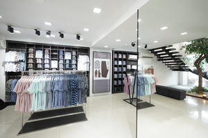 Chủ 2 thương hiệu thời trang ở Hà Nội đang kinh doanh thế nào?