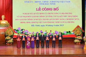 Chủ nhiệm Ủy ban Kiểm tra TƯ Nguyễn Duy Ngọc dự Lễ công bố sáp nhập tỉnh Bắc Ninh và Bắc Giang