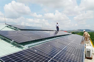 Quy định mới khi lắp điện mặt trời mái nhà