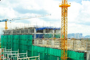 Cất nóc dự án Him Lam Phú An