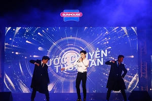 Sunhouse khuấy động phố đi bộ với sự kiện ra mắt điều hòa không khí