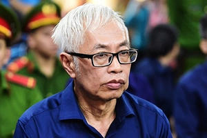 Tòa truy trách nhiệm NHNN 10 năm không phát hiện sai phạm ở DAB