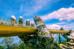 Kỹ sư xứ Wales thiết kế cây cầu qua eo biển Menai dựa trên ý tưởng Cầu Vàng