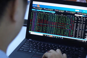 Giao dịch lô 1.000 cổ phiếu: Chứng khoán thành sân chơi 'xa xỉ'