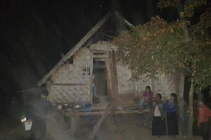 Đắk Lắk: Bị la mắng, đứa con bất hiếu cầm dao chém cả cha già