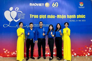 Cán bộ Bảo Việt hiến 200 đơn vị máu trong nửa ngày