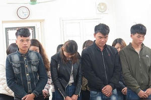 Thu lợi bất chính hàng trăm triệu từ mua bán hóa đơn trái phép