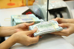 Nhiều địa chỉ tiếp tay chuyển tiền ra nước ngoài