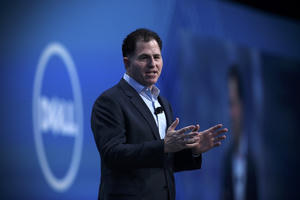 Michael Dell - 13 tuổi đã kiếm được hàng nghìn USD, biến doanh nghiệp thua lỗ nặng thành "cây hái tiền", thu lời 40 tỷ USD trong năm