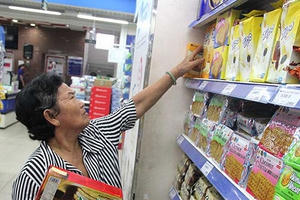 Thủ tướng: Đừng để mất thị trường bán lẻ Việt Nam