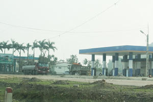 Nghệ An: Tồn tại nhiều cây xăng không đủ điều kiện hoạt động