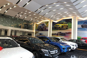 Thị trường ô tô lao dốc khi ưu đãi phí trước bạ không còn