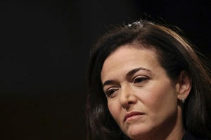 Facebook lâm nguy, người quan trọng nhất sẽ ra đi?