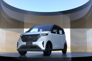 Làm không kịp bán, Nissan buộc dừng cho phép đặt trước mẫu xe điện giá rẻ