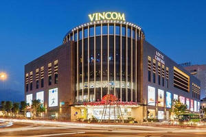 Vincom Retail (VRE) báo lãi hơn 1.000 tỷ đồng trong quý II/2024, khai trương 4 trung tâm thương mại mới trong tháng 6