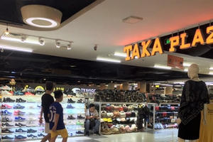 'Chợ ngầm' dưới lòng đất trung tâm TP HCM méo mặt vì ế