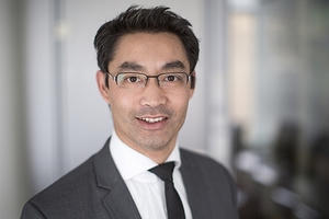 Nguyên Phó thủ tướng Đức: 'Về Việt Nam là bước tiến trong sự nghiệp của tôi'