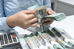 Nhiều doanh nghiệp “sống khỏe” nhờ không dùng đòn bẩy tài chính