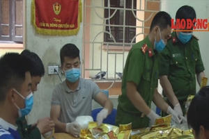 Bắt 3 đối tượng, thu giữ 700kg ma túy đá: Ai là ông trùm?