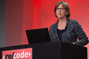 "Nữ hoàng Internet" nhận định: AI đang tạo ra thay đổi với tốc độ chưa từng có tiền lệ