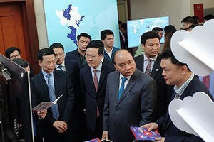 “Chính sách của ta thế nào mà để khởi nghiệp phải chạy sang Singapore”