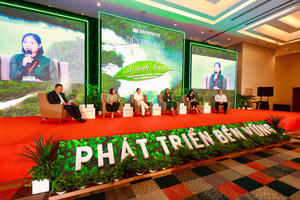 Hội thảo “Tiên phong chuyển đổi ‘kép’ vì một Việt Nam xanh hơn”