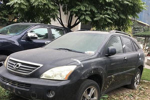 Buôn lậu siêu xe, trốn cả trăm tỷ tiền thuế