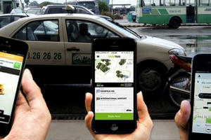 Chọn Grab, cấm Uber: Khuyến khích hay thủ tiêu cạnh tranh?