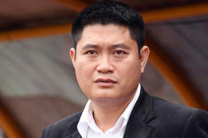 Thách thức hiện thực hoá tham vọng của bầu Thuỵ