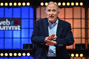 Nhà sáng lập web cho rằng blockchain không phải là tương lai của web