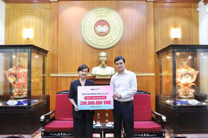 MB Life chung tay chia sẻ khó khăn với đồng bào vùng lũ lụt