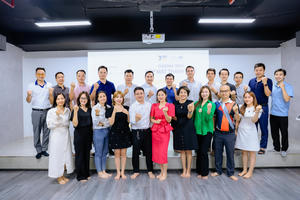 Họp mặt thành viên CLB CEO 1983 với chủ đề “Định vị doanh nghiệp thành công”