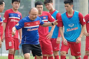 Chốt thời gian mở bán online 25.000 vé trận Việt Nam vs Philippines