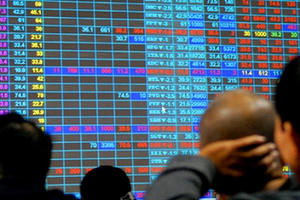 Chứng khoán lại lao dốc